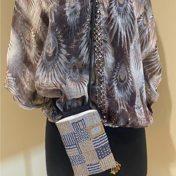 Free People Handbags - Free People beaded crossbody phone purse